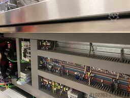 LOWA GmbH Abfüll- und Verschließsysteme Verschließmaschine WK12-17