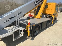 Palfinger P260B (26m) on Nissan 3.5 ton
