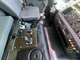 MAN L90 18.284 4x4 LOF Kipper/Kran/47 tkm/HA gelenkt