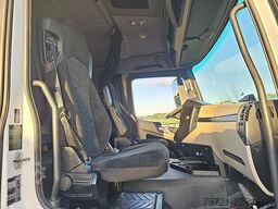 MERCEDES-BENZ ACTROS 1843