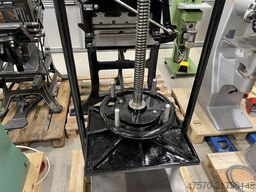 Karl Krause Large Bookbinding Press