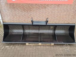  AGM Baggerbak 3 meter breed CW 3