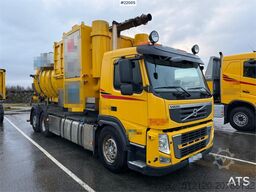 Volvo FM 6x2 supersuction w/ Disab body 1 owner car
