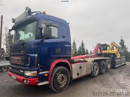 Scania R164 580 8x2 tridem hook truck