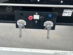 KRONE 2 Achswechselfahrgestell, Typ: AZW 18 eL3B9