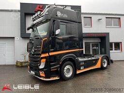 MERCEDES-BENZ Actros 1851*Giga Space*VollLuft*2xTank*Side Guar
