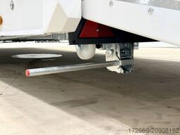 Brian James Trailer RACE SPORT 341-5521-35-2-12-W 550X210X196CM 3500KG GESCHLOSSENER AUTOTRAILER | WEISS