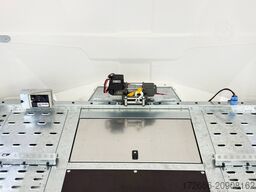 Brian James Trailer RACE SPORT 341-5521-35-2-12-W 550X210X196CM 3500KG GESCHLOSSENER AUTOTRAILER | WEISS