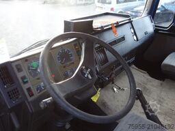 MAN 18-272 MANUAL POMP 6 CIL VACUUM TOILET TRUCK