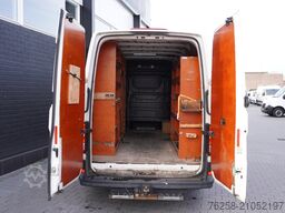 Volkswagen Crafter 2.0 TDI 177PK L3H3 EURO 6 - Airco - Cru...