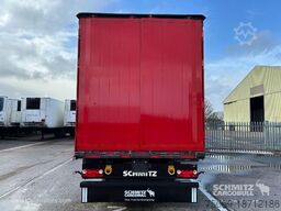 Schmitz Cargobull Curtainsider Standard UK
