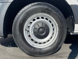 VW Crafter Kasten 35 L4H3 NAV RFK äden