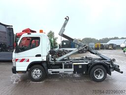FUSO Canter 7C18 Unsinn Abrollkipper mit Container!