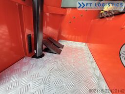 Combilift C3000ET TRIPLEX 5940 WIDE FORK POSITIONE
