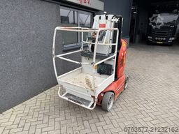 JLG 8E Knikarmhoogwerker Mast Hoogwerker Elektrisch 8M Werkhoogte 2013