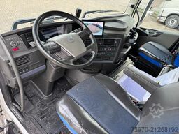 Volvo FH 460 4X2 iParkCool VOL SPOILER SET 2x ALU TANK