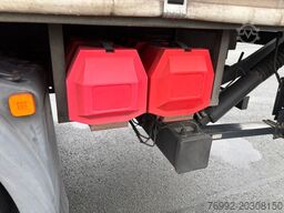 MAN TGX 26.480 mit Ladebordwand