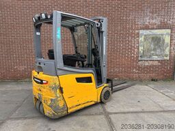 Jungheinrich EFG 216k