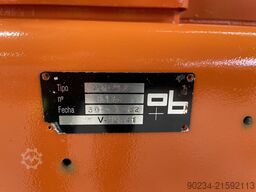 OLIVER & BATLLE HM-15