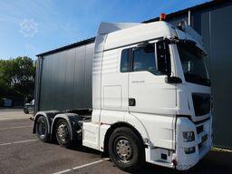 MAN TGX 26.440 6X2 tractor unit