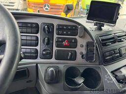 MERCEDES-BENZ Actros 1832 4x2