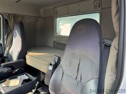 RENAULT Lander 460 8x4 Moser 3S