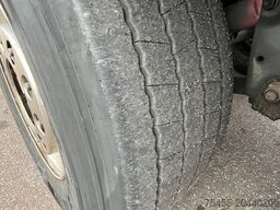 SCHMITZ CARGOBULL SCB*S3B - Dhollandia 2.000kg - 65.132