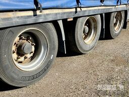 Krone Curtainsider Mega