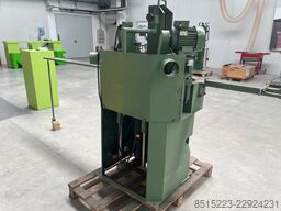 Alfredo Motta Patented machine