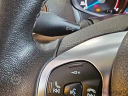 FORD Transit Courier AHK PDC Klima Bluetooth Navi