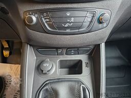 FORD Transit Courier AHK PDC Klima Bluetooth Navi