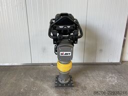 GIANT GR740 E trilstamper DEMO electrisch