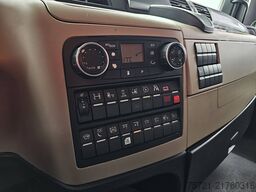 M.A.N. 28.500 TGX XXL 6X2 BOOGIE