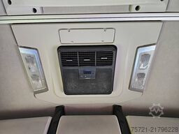 RENAULT T 520