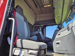 RENAULT T 520