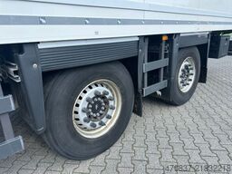 VOLVO FM 380 / Schmitz / 3 Kammer / Carrier ICELAND