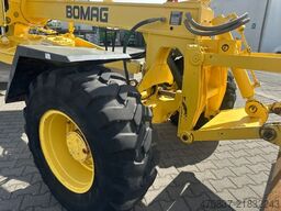 BOMAG BG 110 TA-2 / 6x6 Allrad