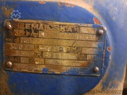 WEG W22 Super Premium