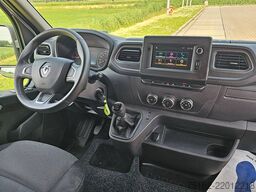 RENAULT MASTER 2.3 DCI 135 L3H2