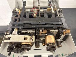 Kolbus PUR spine gluing unit
