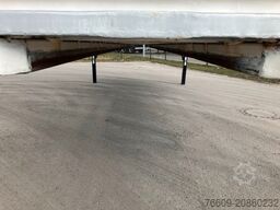 KRONE Wechselbrücke Koffer