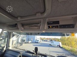 IVECO AD260X40Y/PS HR ON*Rechtslenker*