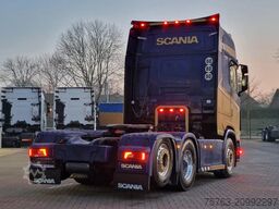 Scania 770S V8 NGS Highline 6x2 - Retarder - Night cli...
