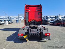IVECO S-WAY AS440S48