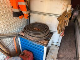 MERCEDES-BENZ Actros 2651 6x4 Koffer mit Bohranalge Zubehör