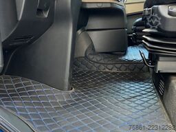 MAN 18.580 D38