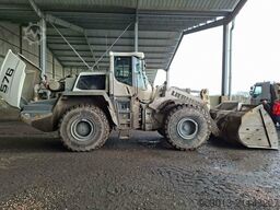 LIEBHERR L576 XPower Radlader 29 Ton *11.603 h *Waage