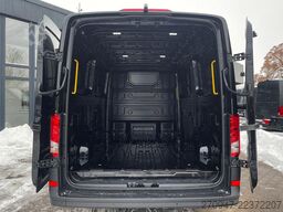 MAN TGE 3.180 L3H2 Kasten 4x4 STANDHZ ACC LENKRADHZ