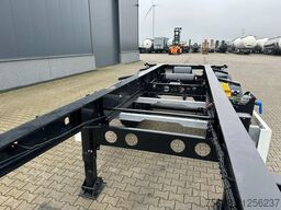 Krone NEU UND DIREKT VERFÜGBAR: 20FT ADR (EX/II, EX/I...