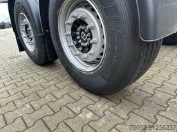 Krone NEU UND DIREKT VERFÜGBAR: 20FT ADR (EX/II, EX/I...